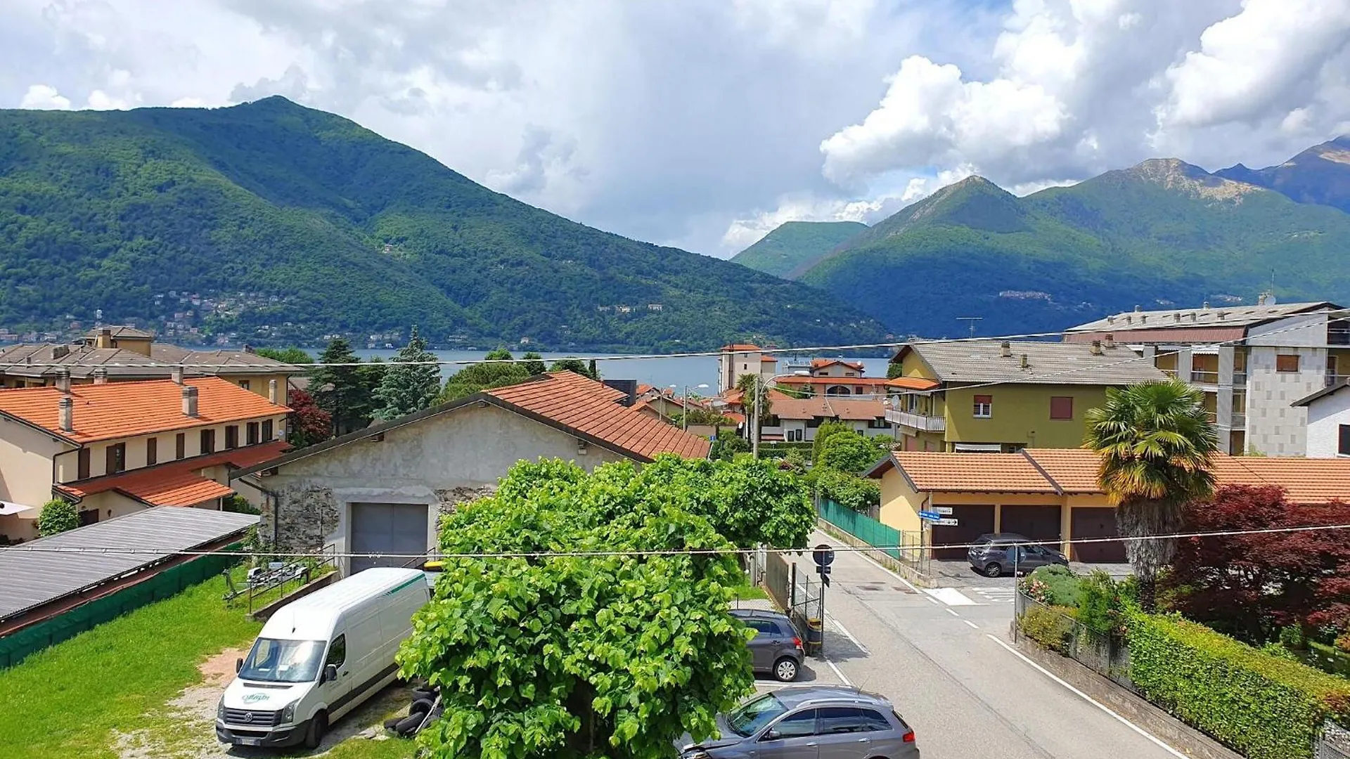 La Dolce Vita Holiday Home Maccagno